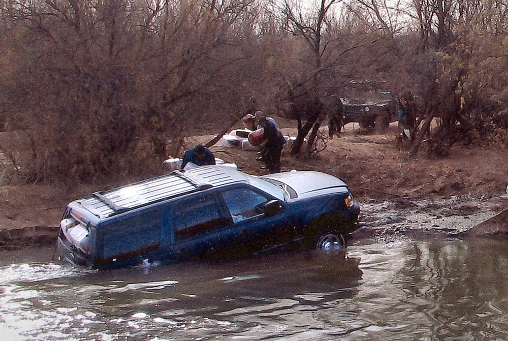 Neely%27s%20Crossing%20stuck%20vehicle